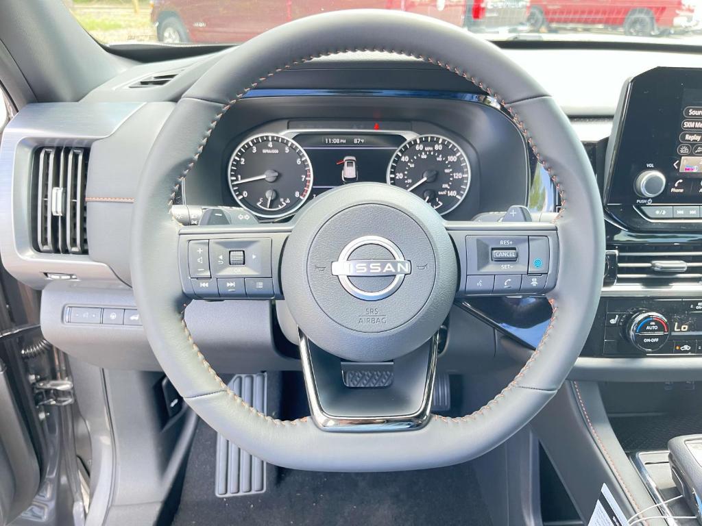 new 2025 Nissan Pathfinder car, priced at $42,663