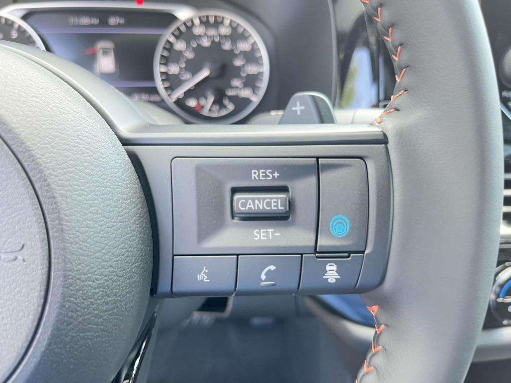 new 2025 Nissan Pathfinder car, priced at $42,663