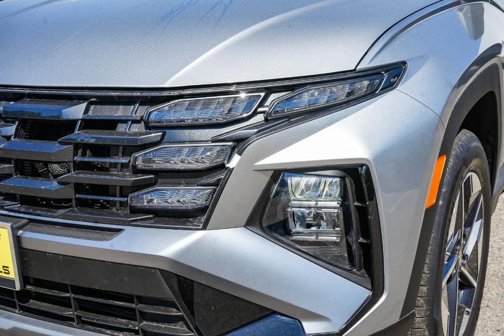 new 2025 Hyundai TUCSON Hybrid car, priced at $37,610