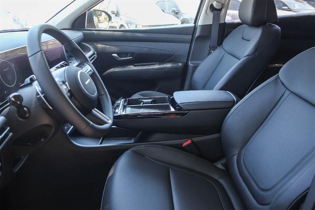 new 2025 Hyundai TUCSON Hybrid car, priced at $37,610