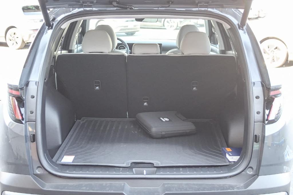 new 2025 Hyundai Tucson car, priced at $34,480