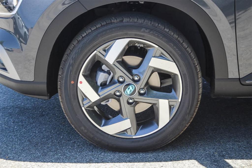 new 2025 Hyundai Venue car, priced at $24,826