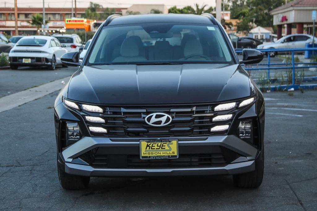 new 2025 Hyundai Tucson car, priced at $32,005