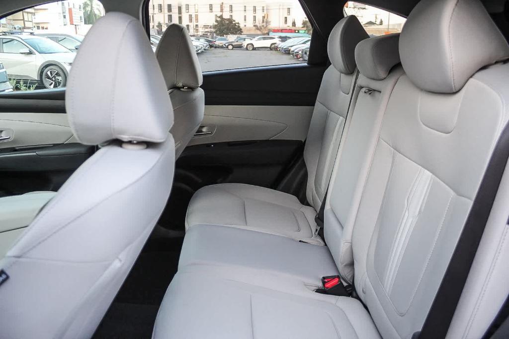 new 2025 Hyundai Tucson car, priced at $32,005