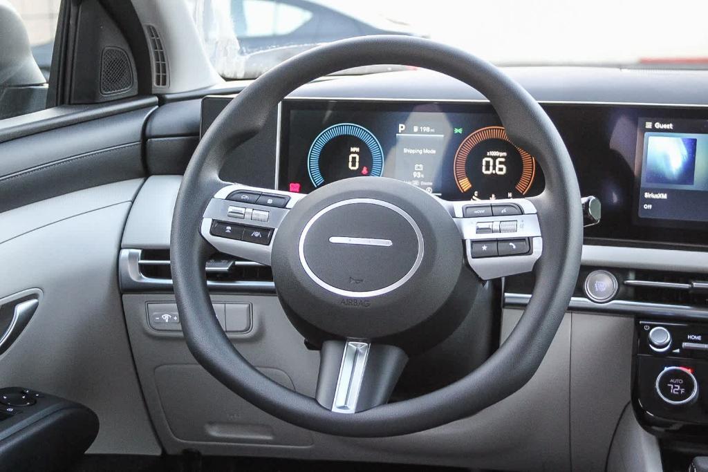 new 2025 Hyundai Tucson car, priced at $32,005