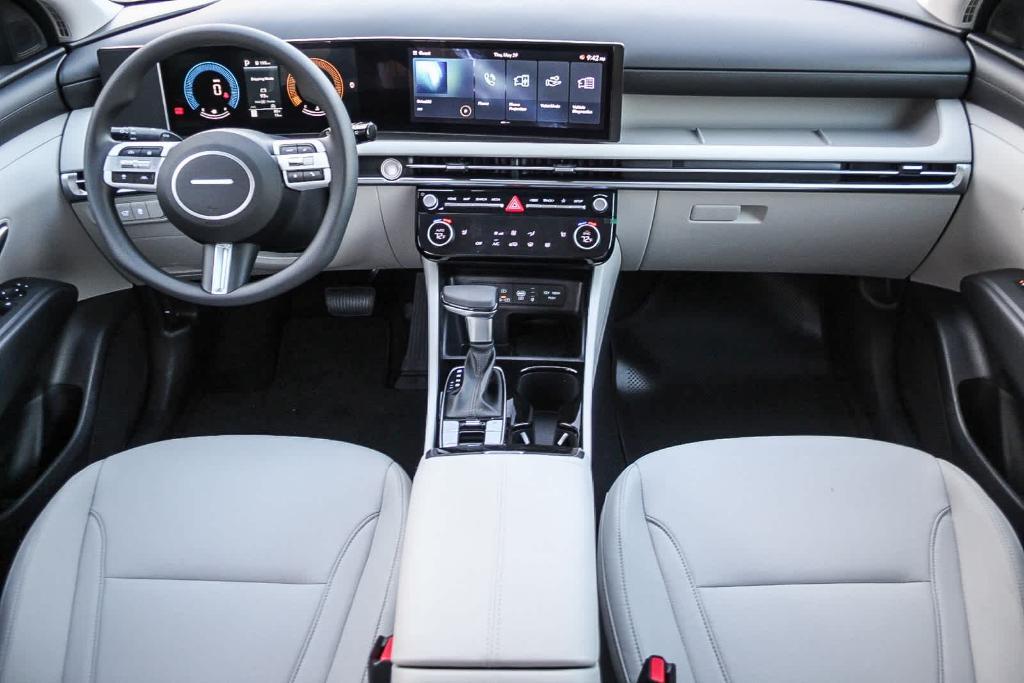 new 2025 Hyundai Tucson car, priced at $32,005