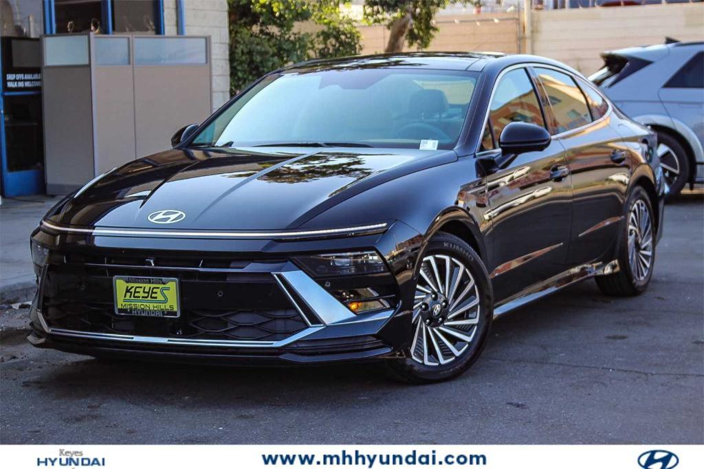 new 2025 Hyundai Sonata Hybrid car, priced at $36,487