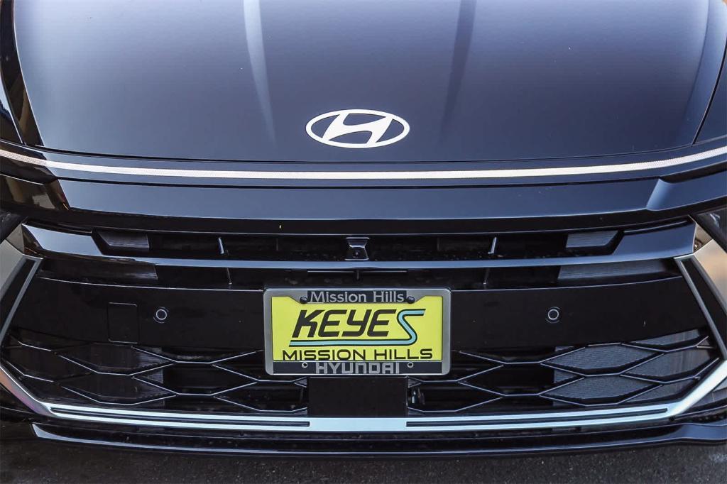 new 2025 Hyundai Sonata Hybrid car, priced at $36,487