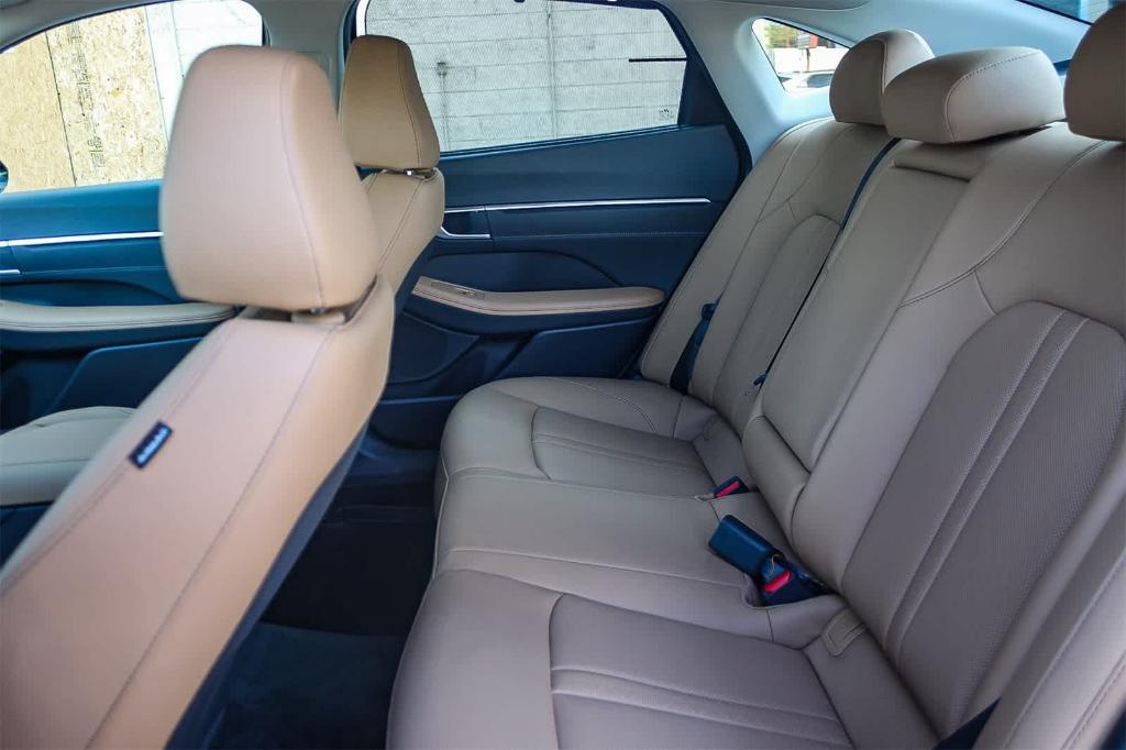 new 2025 Hyundai Sonata Hybrid car, priced at $36,487
