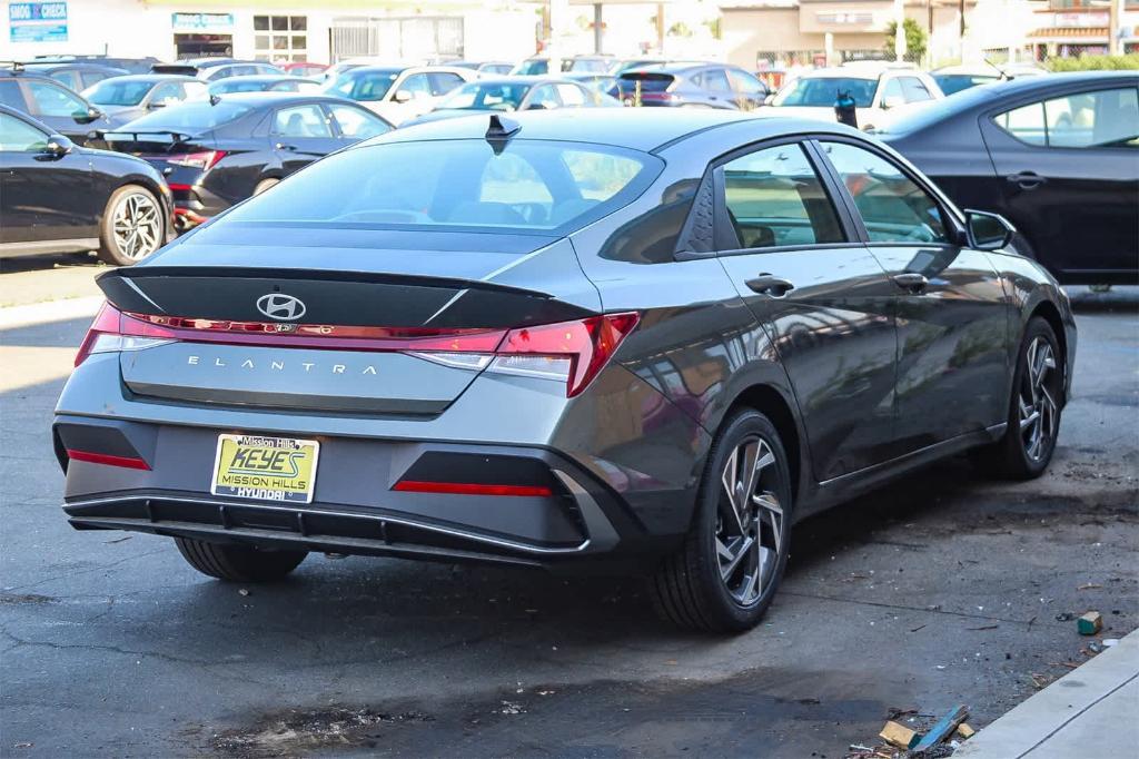 new 2025 Hyundai Elantra car, priced at $24,420
