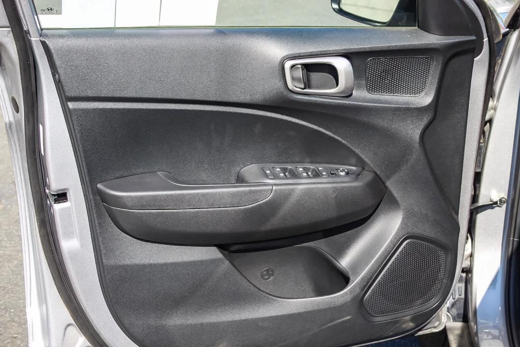 new 2025 Hyundai Venue car, priced at $23,506