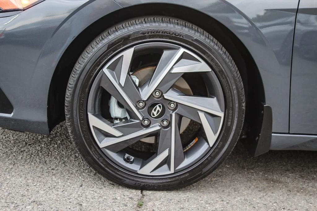 used 2024 Hyundai ELANTRA HEV car, priced at $24,725