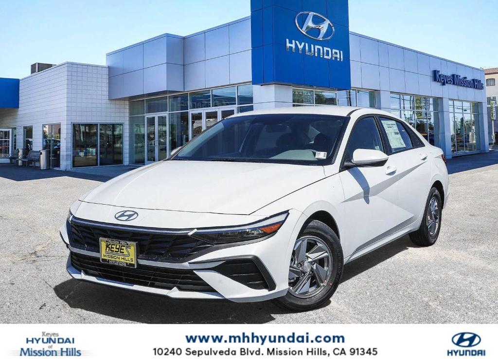 new 2025 Hyundai Elantra car, priced at $24,019