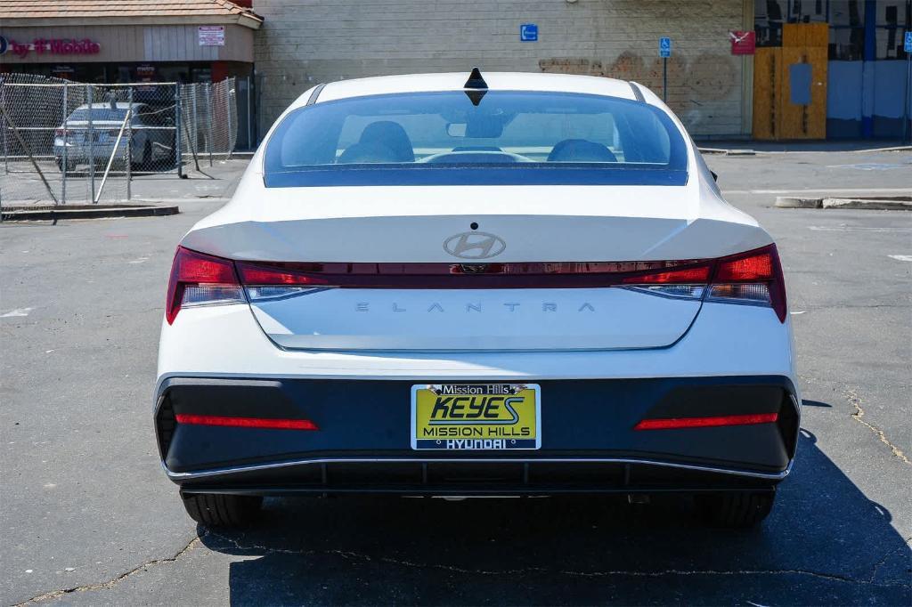 new 2025 Hyundai Elantra car, priced at $24,019