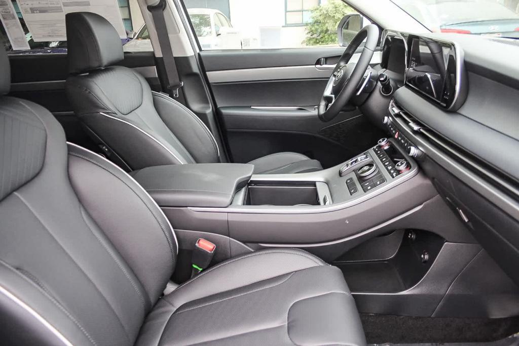 new 2025 Hyundai Palisade car, priced at $44,392