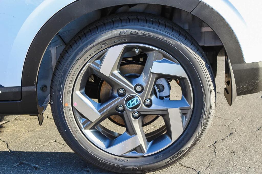new 2025 Hyundai Venue car, priced at $24,826