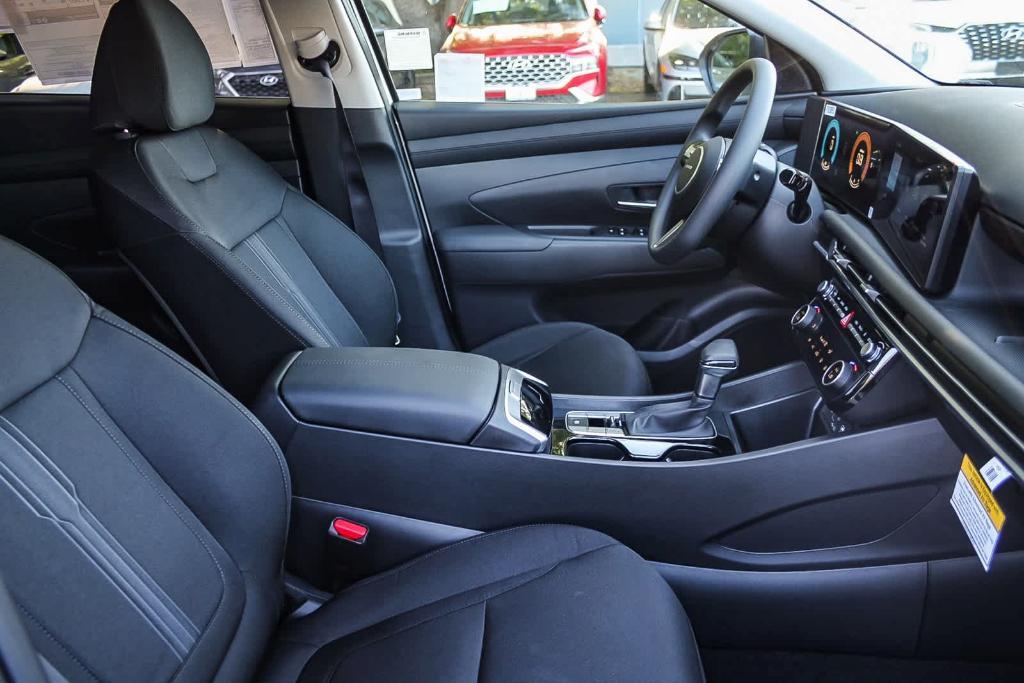 new 2025 Hyundai Tucson car, priced at $31,296