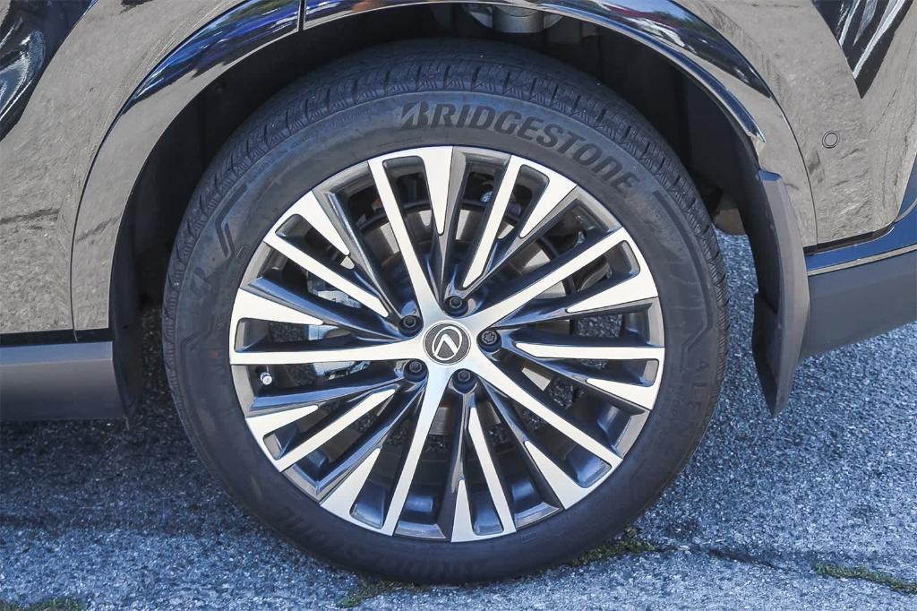 used 2024 Lexus RX 350h car