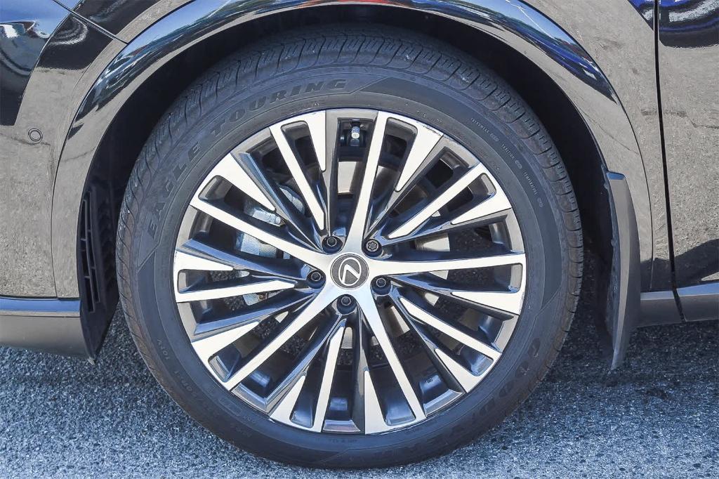 used 2024 Lexus RX 350h car