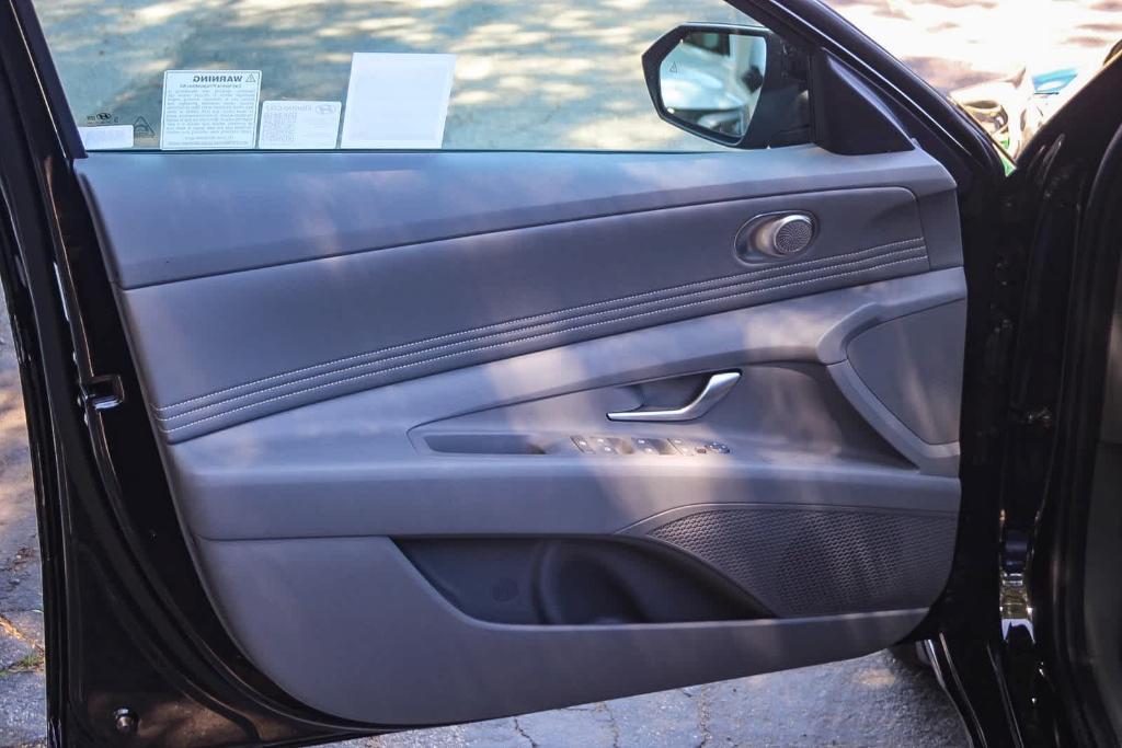 new 2025 Hyundai Elantra car, priced at $25,602