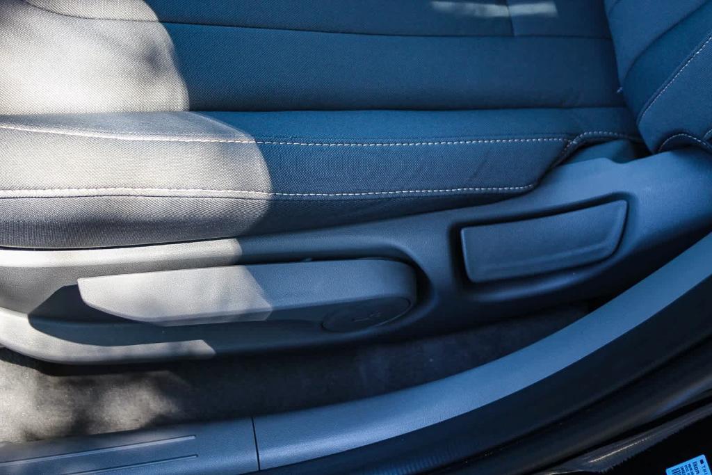 new 2025 Hyundai Elantra car, priced at $25,602