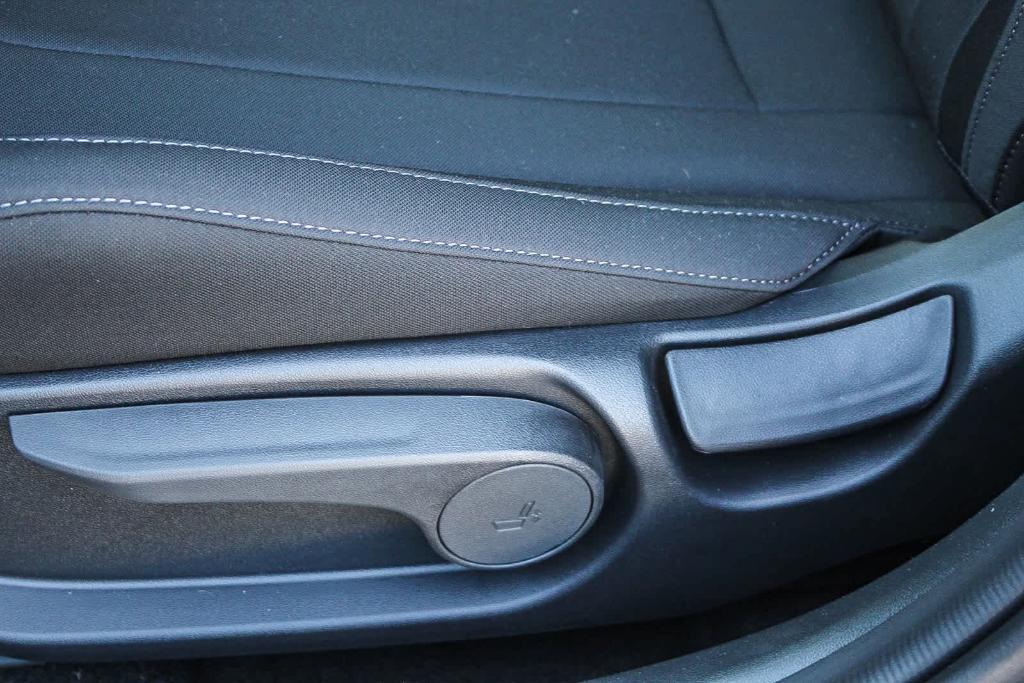 new 2025 Hyundai Elantra car, priced at $24,420