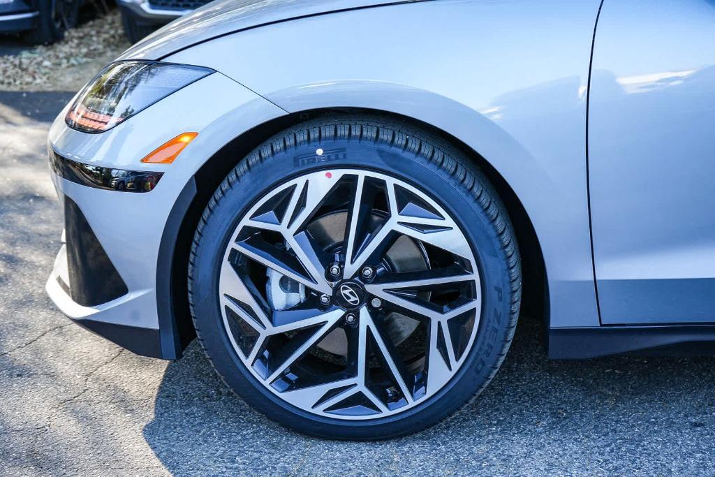 new 2025 Hyundai IONIQ 6 car, priced at $45,536