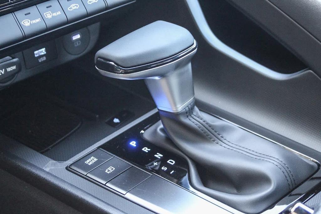 new 2025 Hyundai Elantra car, priced at $24,410