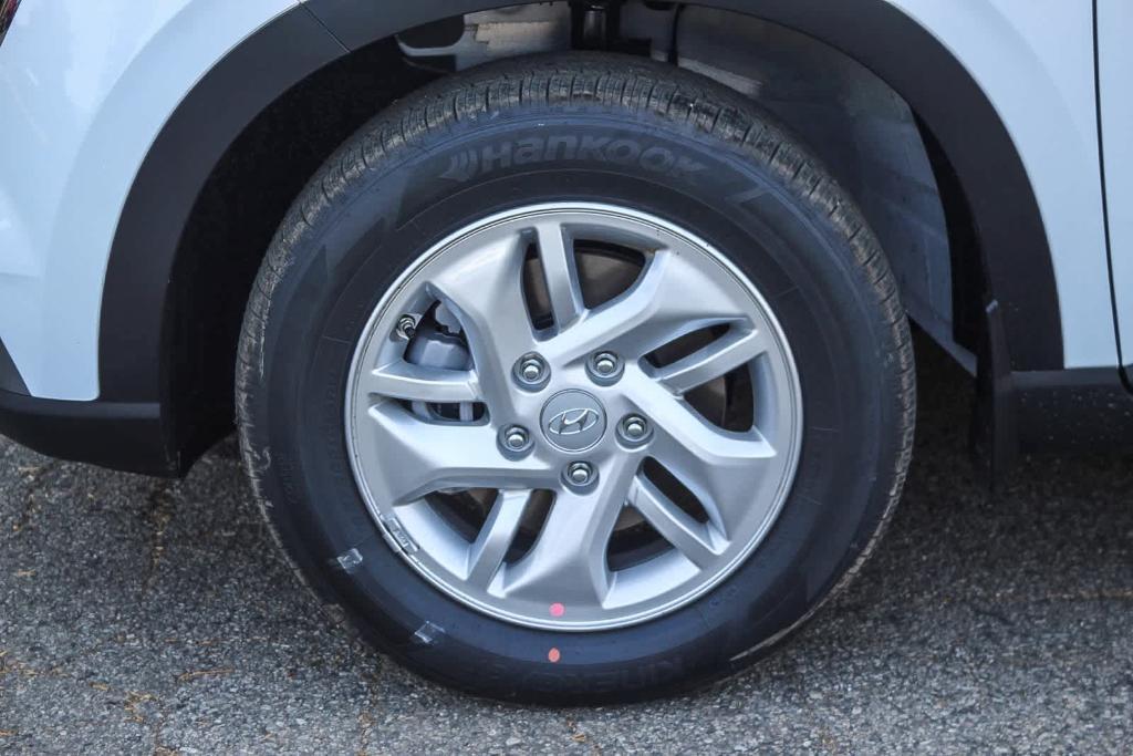 new 2025 Hyundai Venue car, priced at $21,794
