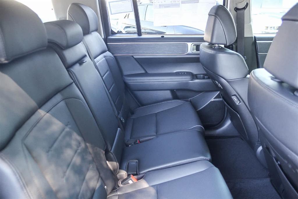 new 2025 Hyundai SANTA FE HEV car, priced at $46,040