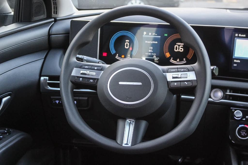 new 2025 Hyundai Tucson car, priced at $32,576