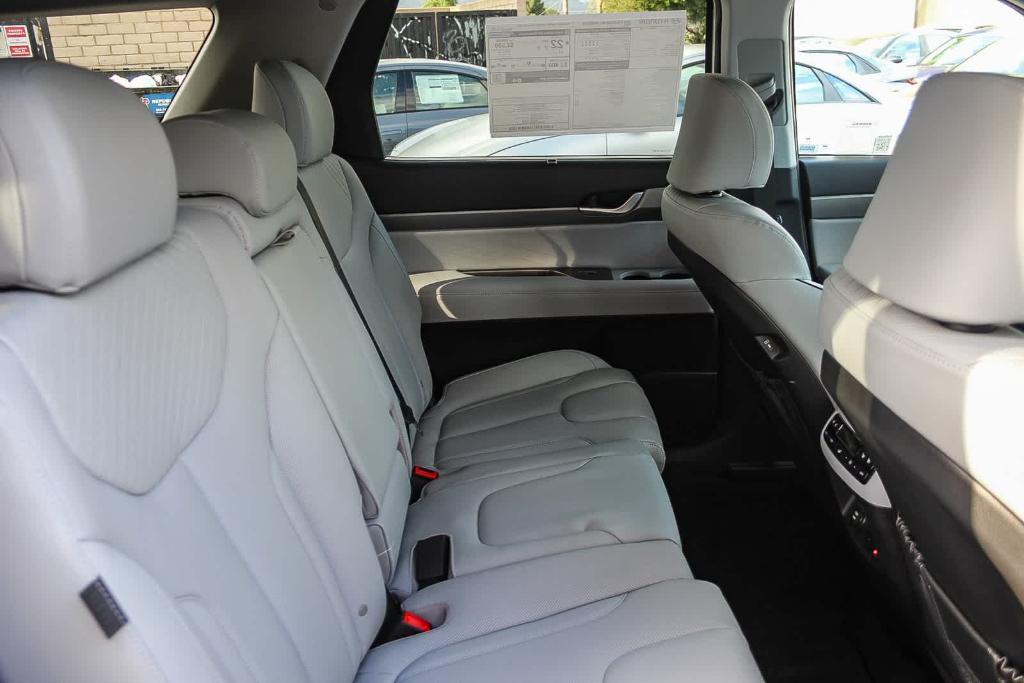 new 2025 Hyundai Palisade car, priced at $45,844