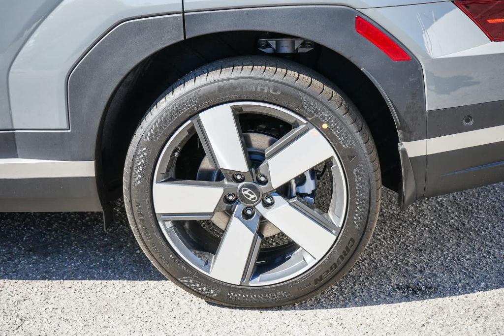 new 2025 Hyundai SANTA FE HEV car, priced at $46,161