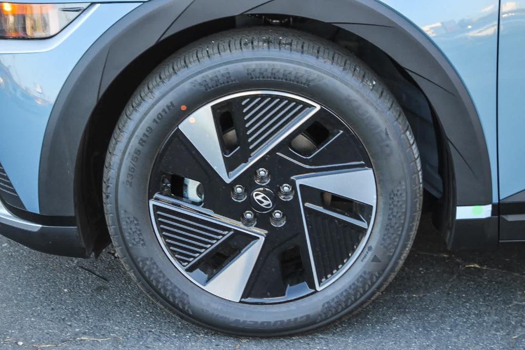new 2025 Hyundai IONIQ 5 car, priced at $50,482