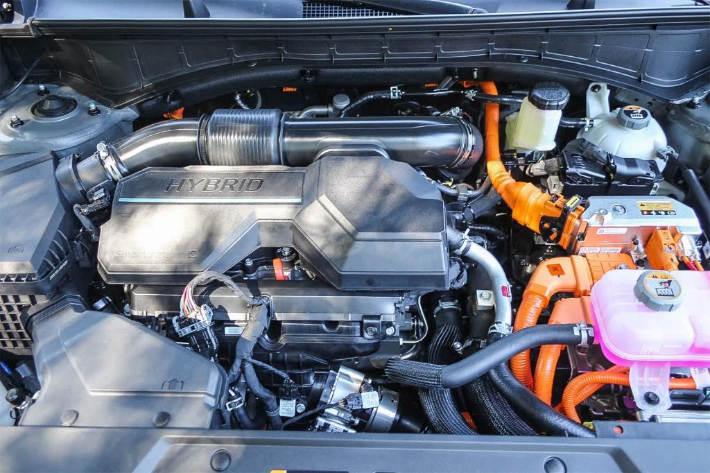 new 2025 Hyundai SANTA FE HEV car, priced at $39,265