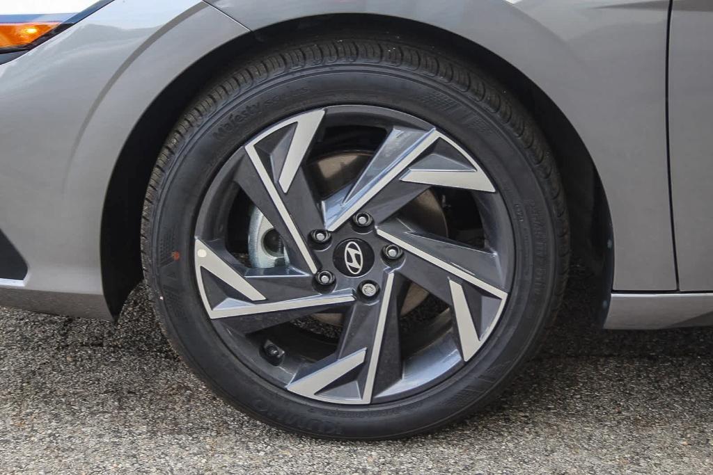 new 2025 Hyundai Elantra car, priced at $24,410
