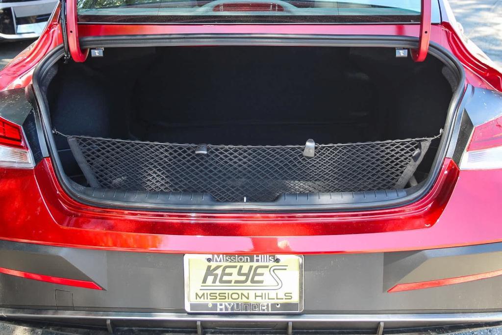 new 2025 Hyundai ELANTRA HEV car, priced at $25,748