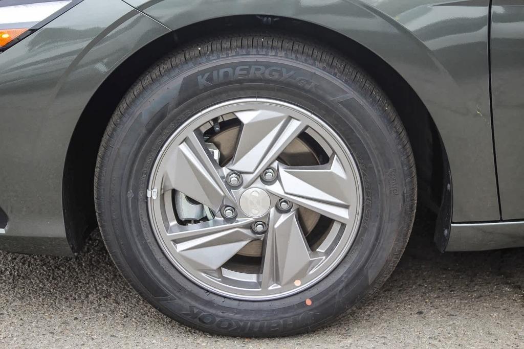 new 2025 Hyundai Elantra car, priced at $23,691