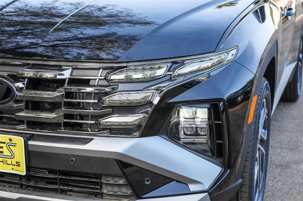 new 2025 Hyundai TUCSON Hybrid car, priced at $42,552