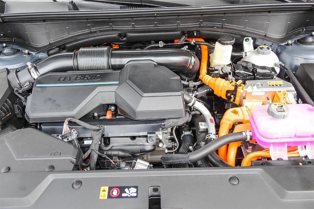 new 2025 Hyundai SANTA FE HEV car, priced at $39,475