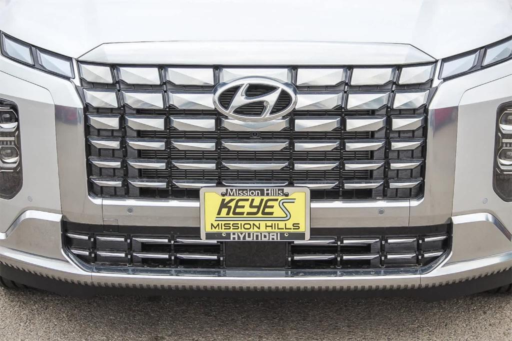 new 2025 Hyundai Palisade car, priced at $51,756