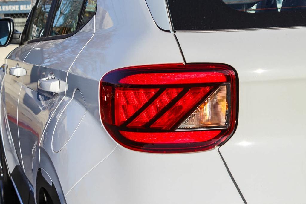 new 2025 Hyundai Venue car, priced at $24,826