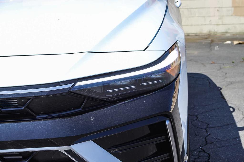 new 2025 Hyundai Elantra car, priced at $30,028