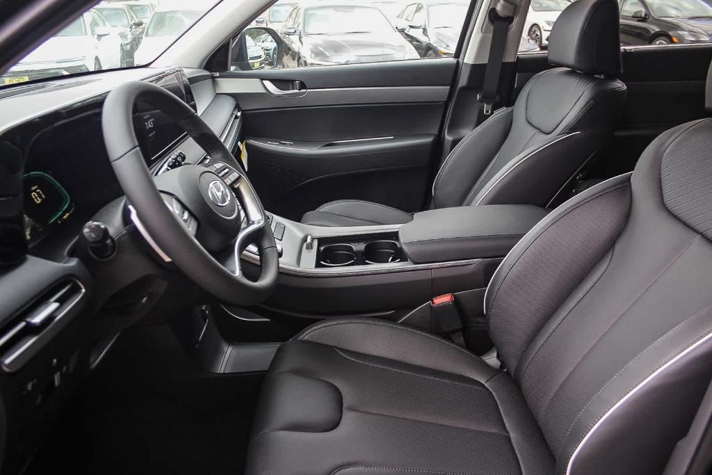 new 2025 Hyundai Palisade car, priced at $43,903