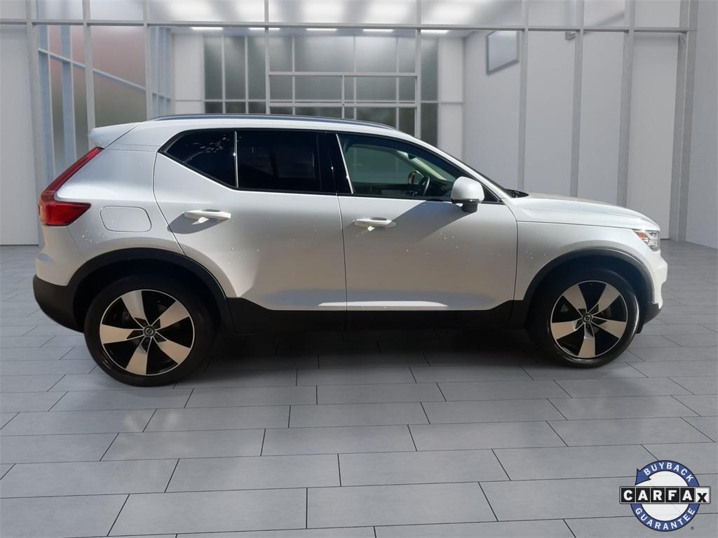 used 2022 Volvo XC40 car, priced at $28,888