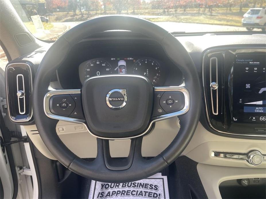 used 2022 Volvo XC40 car, priced at $31,997