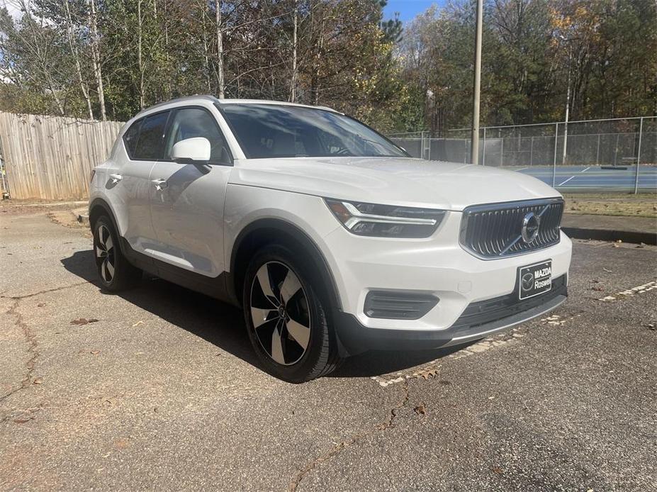 used 2022 Volvo XC40 car, priced at $31,997