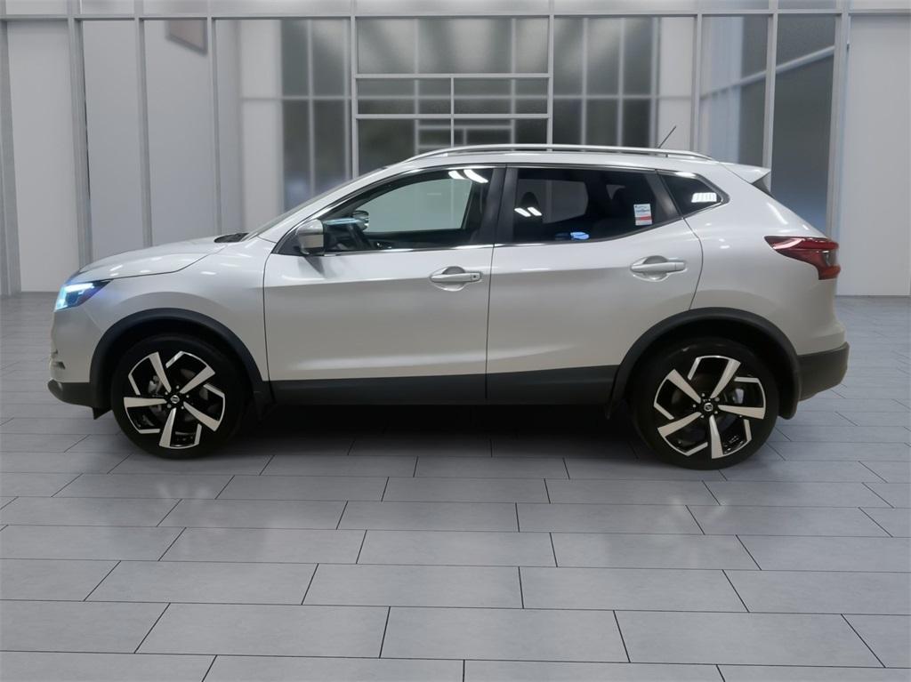 used 2020 Nissan Rogue Sport car, priced at $16,886