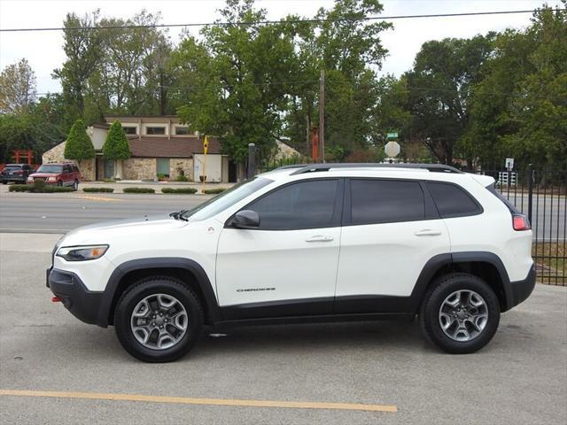 used 2019 Jeep Cherokee car, priced at $16,995