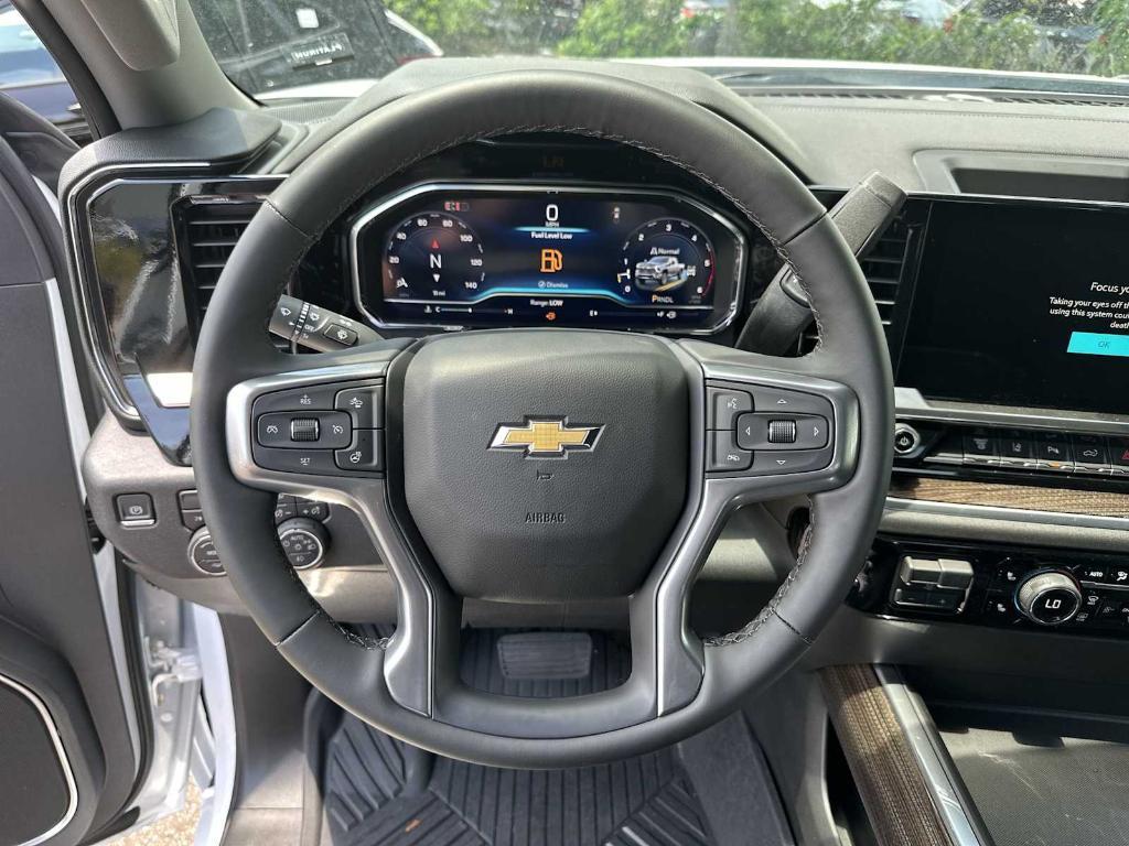 new 2025 Chevrolet Silverado 2500 car, priced at $64,535
